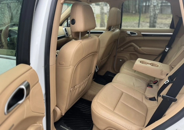 Porsche Cayenne cena 114000 przebieg: 162200, rok produkcji 2014 z Białystok małe 466